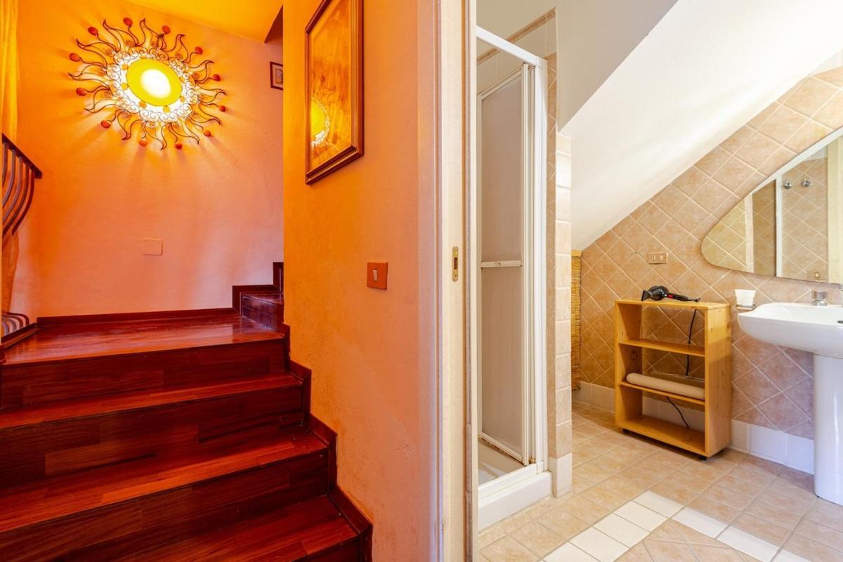 Apartment Terrazza Privata-a 2 Passi Dal Mare- 