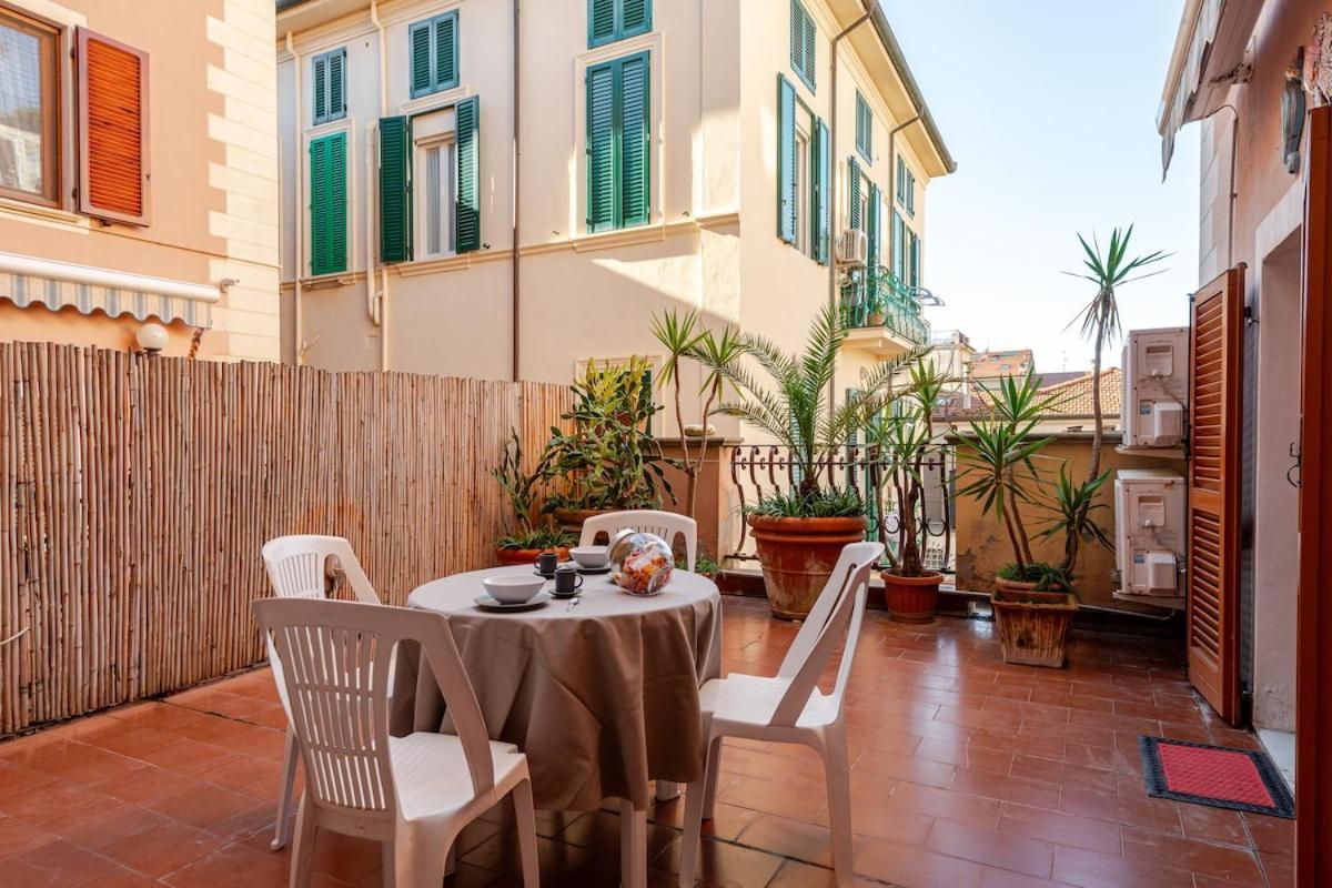 Apartment Terrazza Privata-a 2 Passi Dal Mare- 