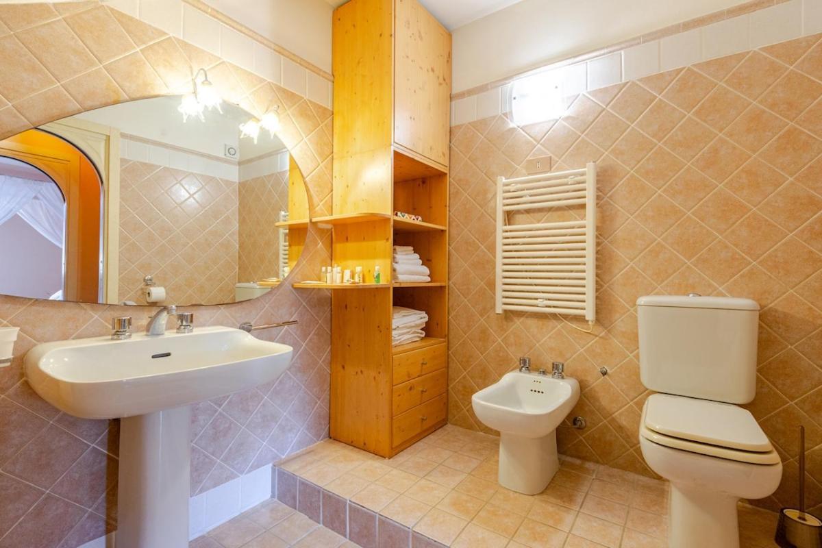 Apartment Terrazza Privata-a 2 Passi Dal Mare- 