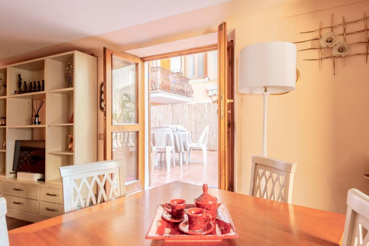 Apartment Terrazza Privata-a 2 Passi Dal Mare- 